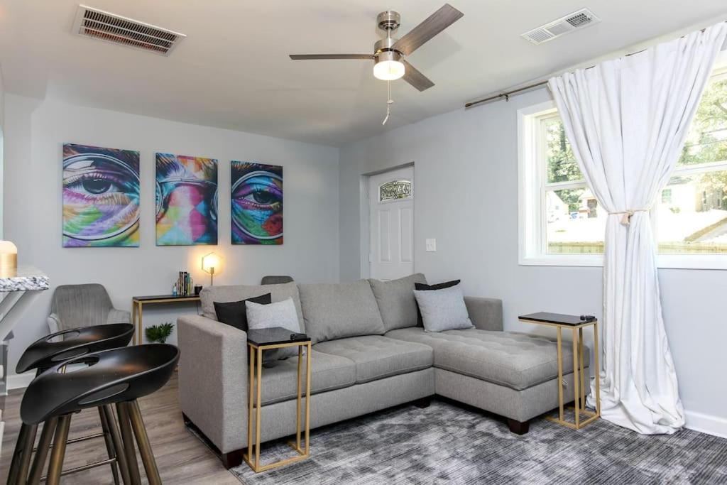 West End Bungalow Perfect To Work, Play, & Escape アトランタ エクステリア 写真