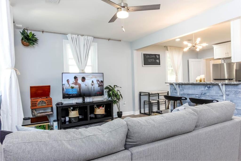 West End Bungalow Perfect To Work, Play, & Escape アトランタ エクステリア 写真