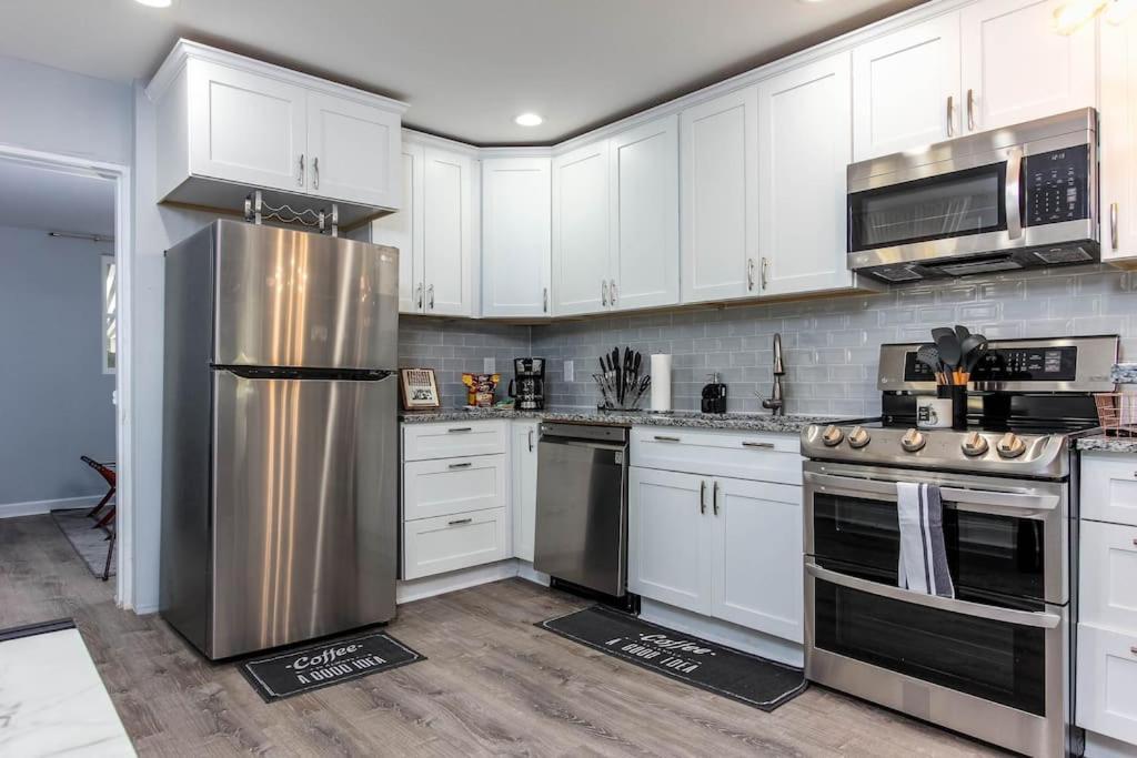 West End Bungalow Perfect To Work, Play, & Escape アトランタ エクステリア 写真